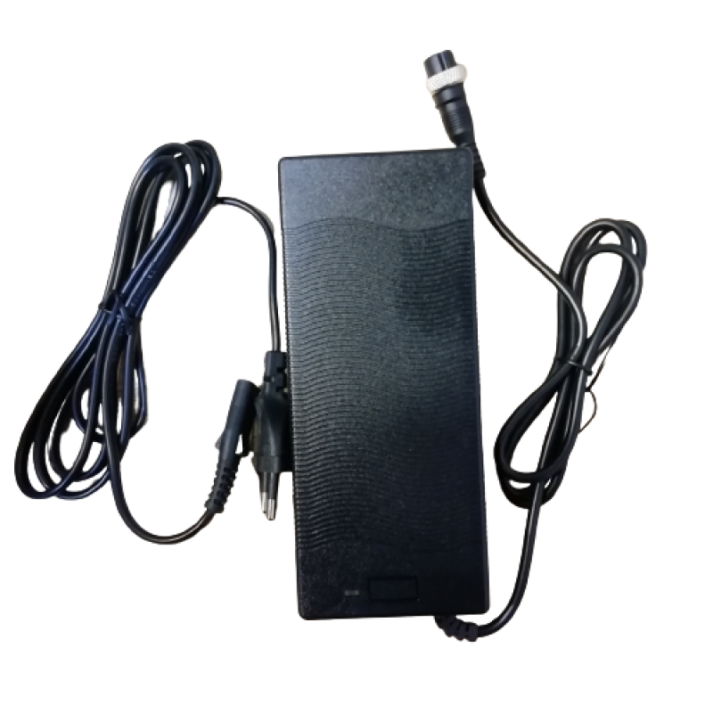 Adaptor de încărcare de schimb pentru trotineta electrică AERIUM Coolfly 1600/2000 W Adaptor de încărcare de schimb pentru trotineta electrică AERIUM Coolfly 1600/2000 W